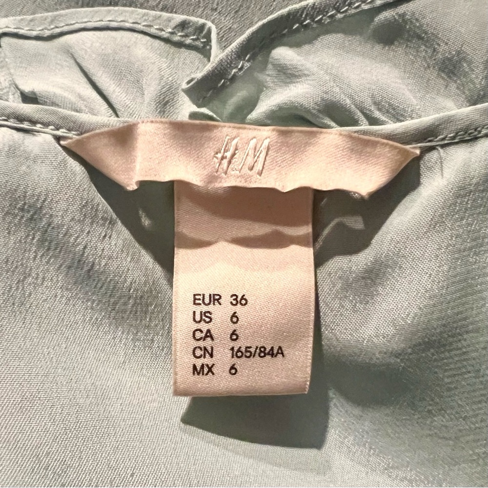 H&M Ruffle Cami Tank Top - Picture 2 of 3